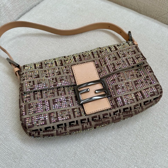 Fendi Baguette Crystal Brown FF - Picture 4 of 16